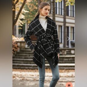 Chicwish Black and White Plaid Jacket /(Prairie Grid Rabato)